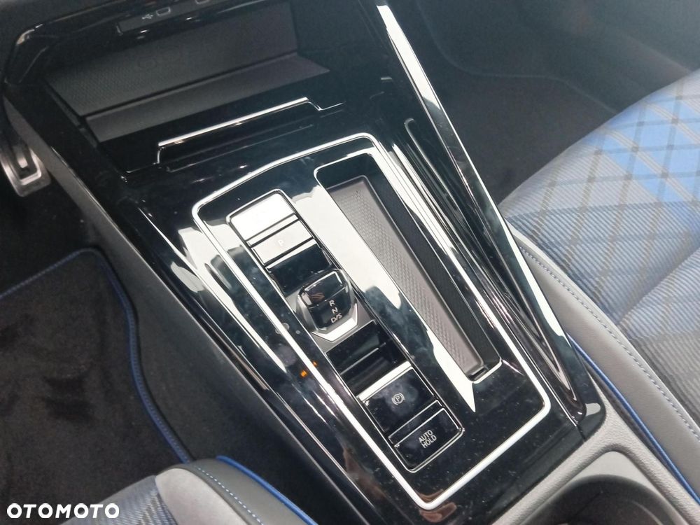 Volkswagen Golf - 19