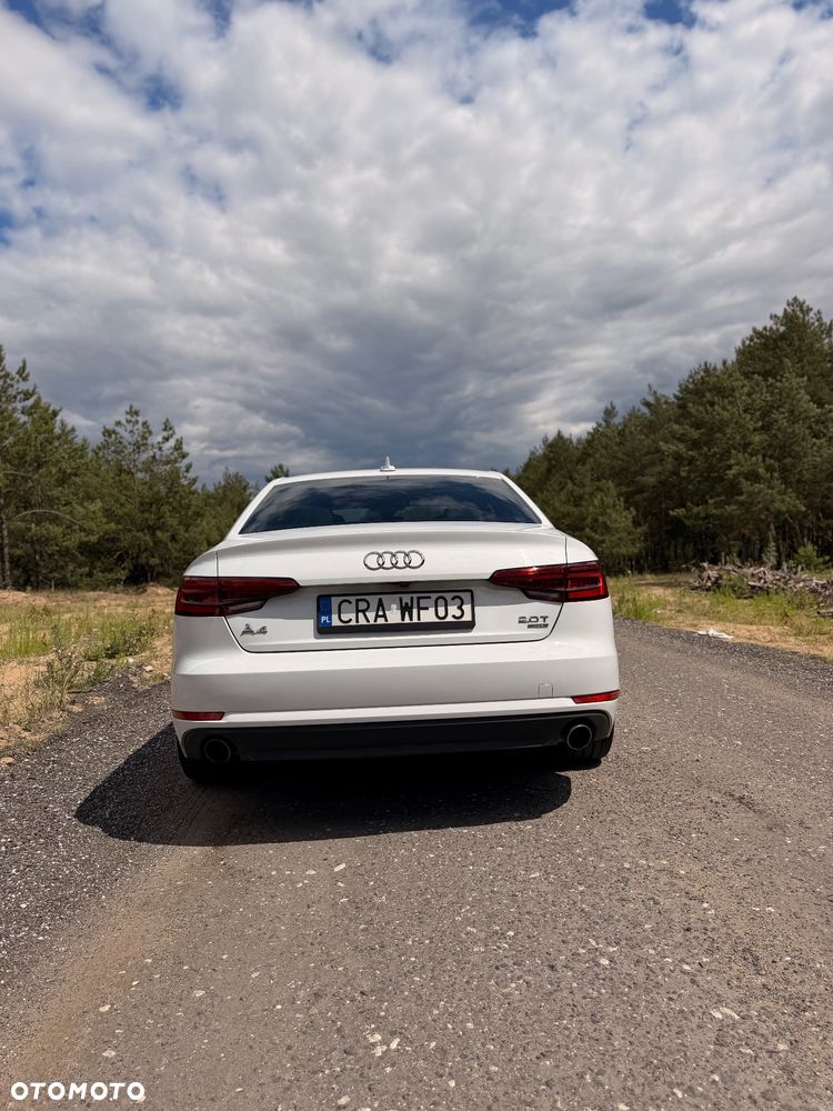 Audi A4 Limousine 2.0 TFSI ultra S tronic design - 5