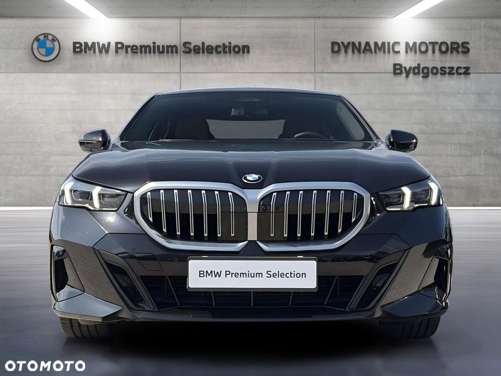 BMW Seria 5 520d xDrive mHEV M Sport - 10