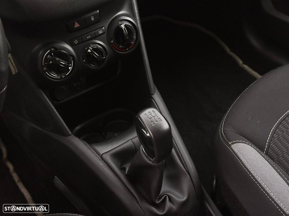 Peugeot 208 PureTech 82 Active - 21