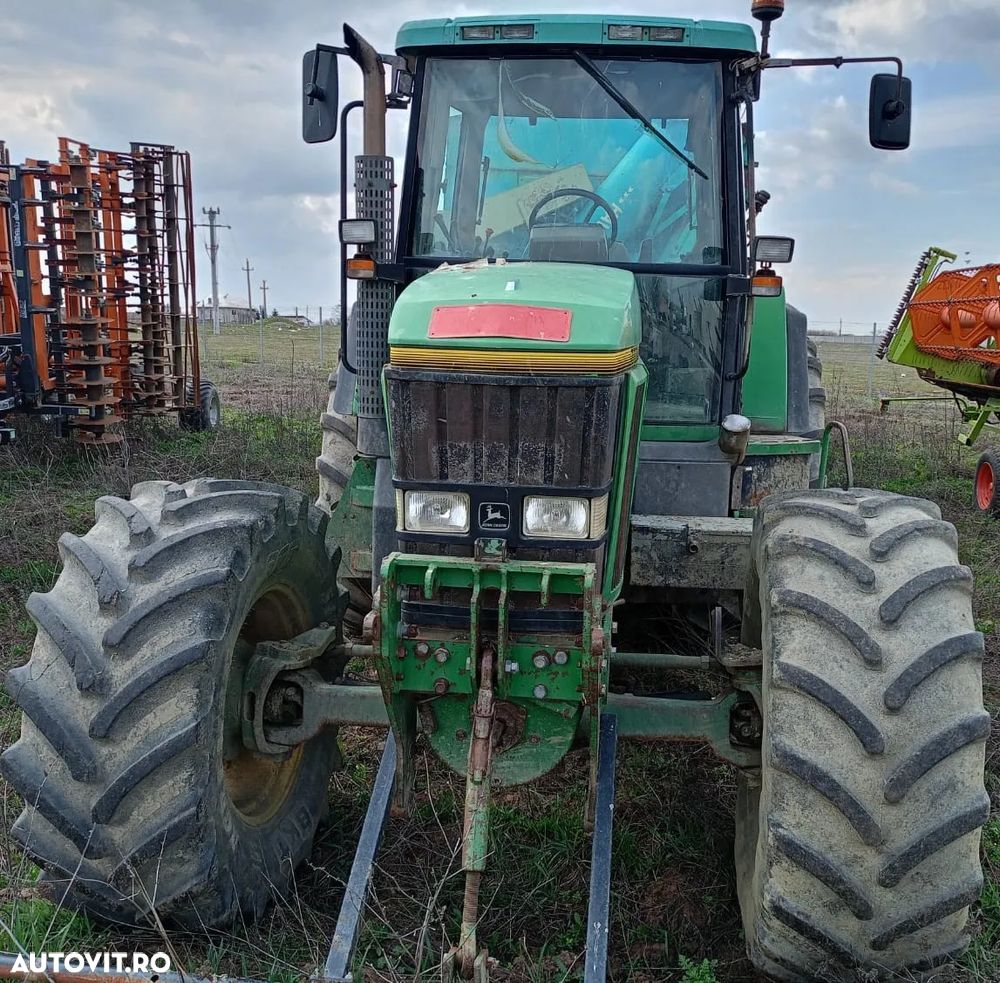 John Deere 7700 - 7