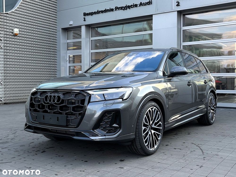 Audi Q7 - 12