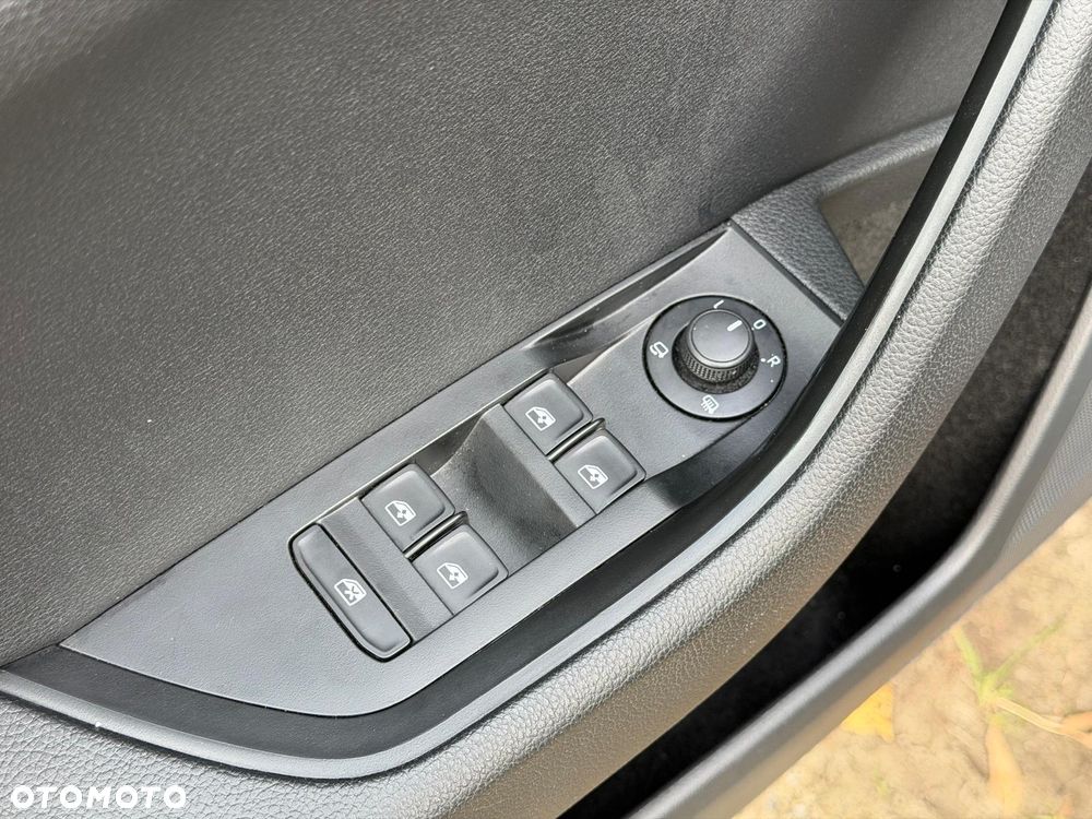 Skoda Superb 2.0 TDI SCR Ambition DSG - 7