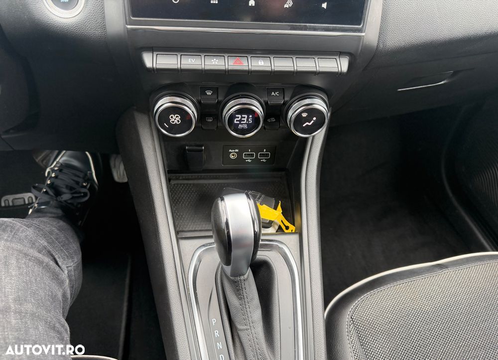 Renault Captur E-TECH Full 145 Techno - 20