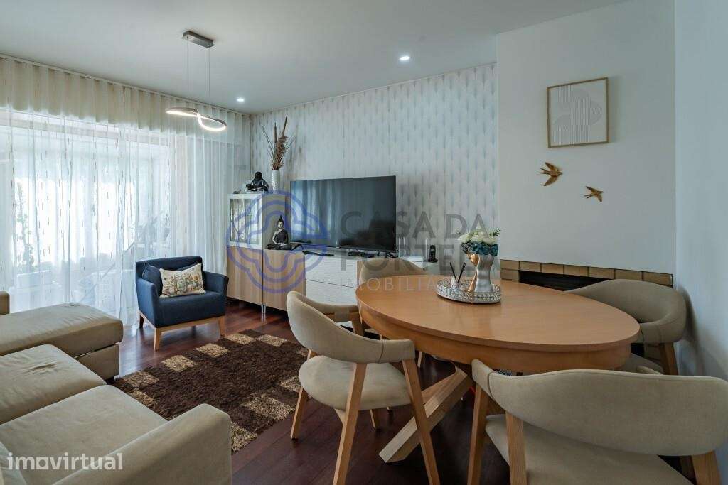 Apartamento T2+1 com terraço em Lavra perto ao mar - Grande imagem: 4/22
