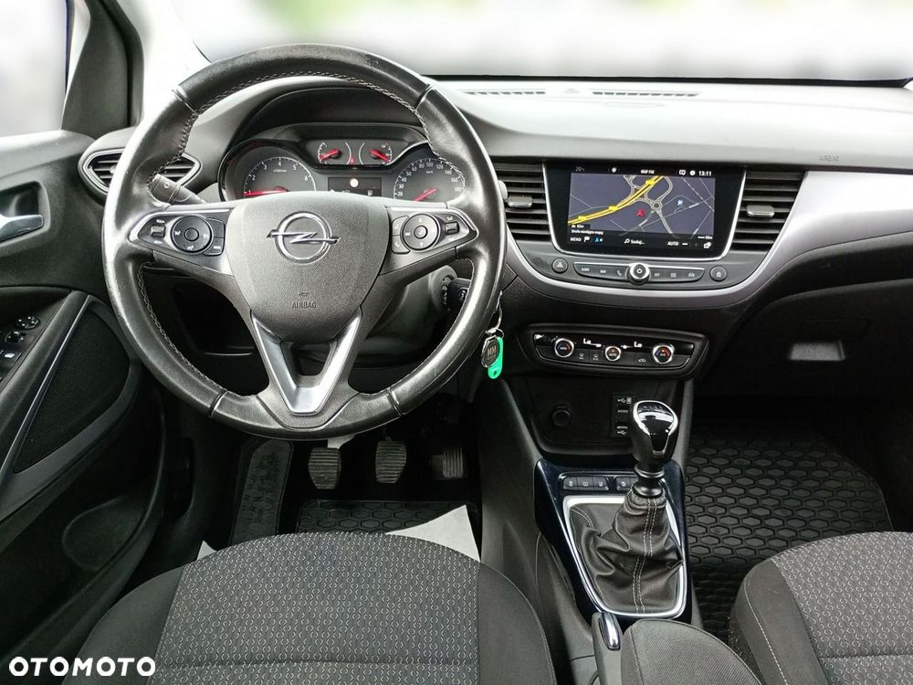 Opel Crossland X - 11