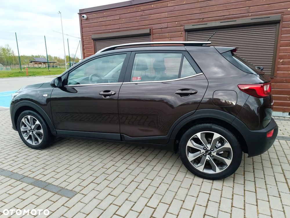 Kia Stonic 1.4 L - 23