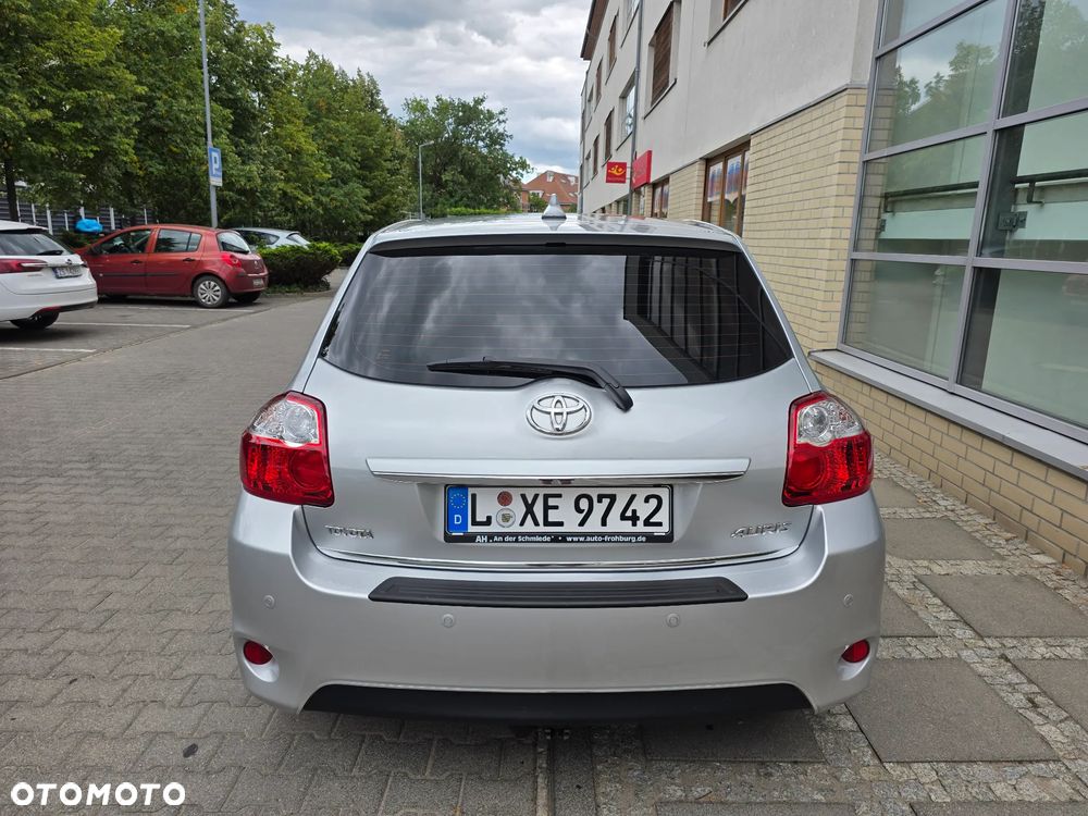 Toyota Auris - 6