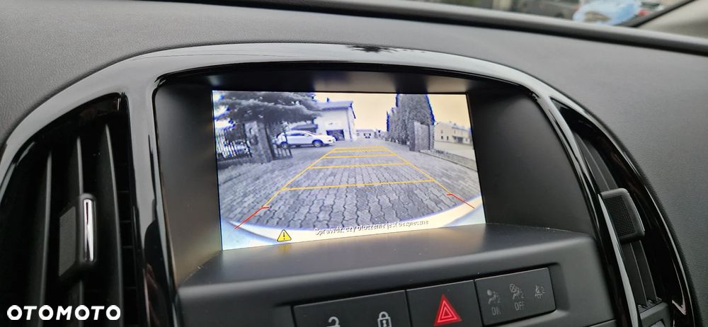 Opel Astra 1.4 Turbo Exklusiv - 14