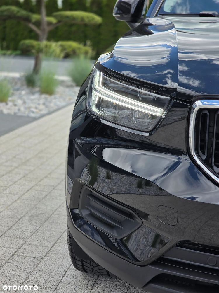 Volvo XC 40 T3 Momentum Pro - 23