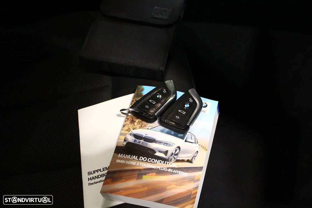 BMW 330 e Line Sport Auto - 30