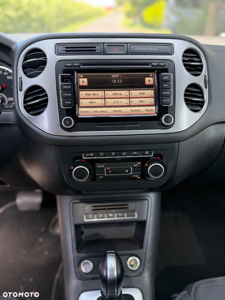 Volkswagen Tiguan - 22