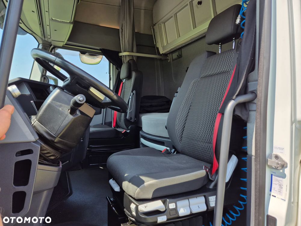 Renault HIGH GAMA T480 2019 SALON PL VIN: KD ! 13l STANDARD STANDARD / KLIMA POSTOJOWA / FULL OPCJA /  T520 T440 / TOP STAN GAMA T - 30