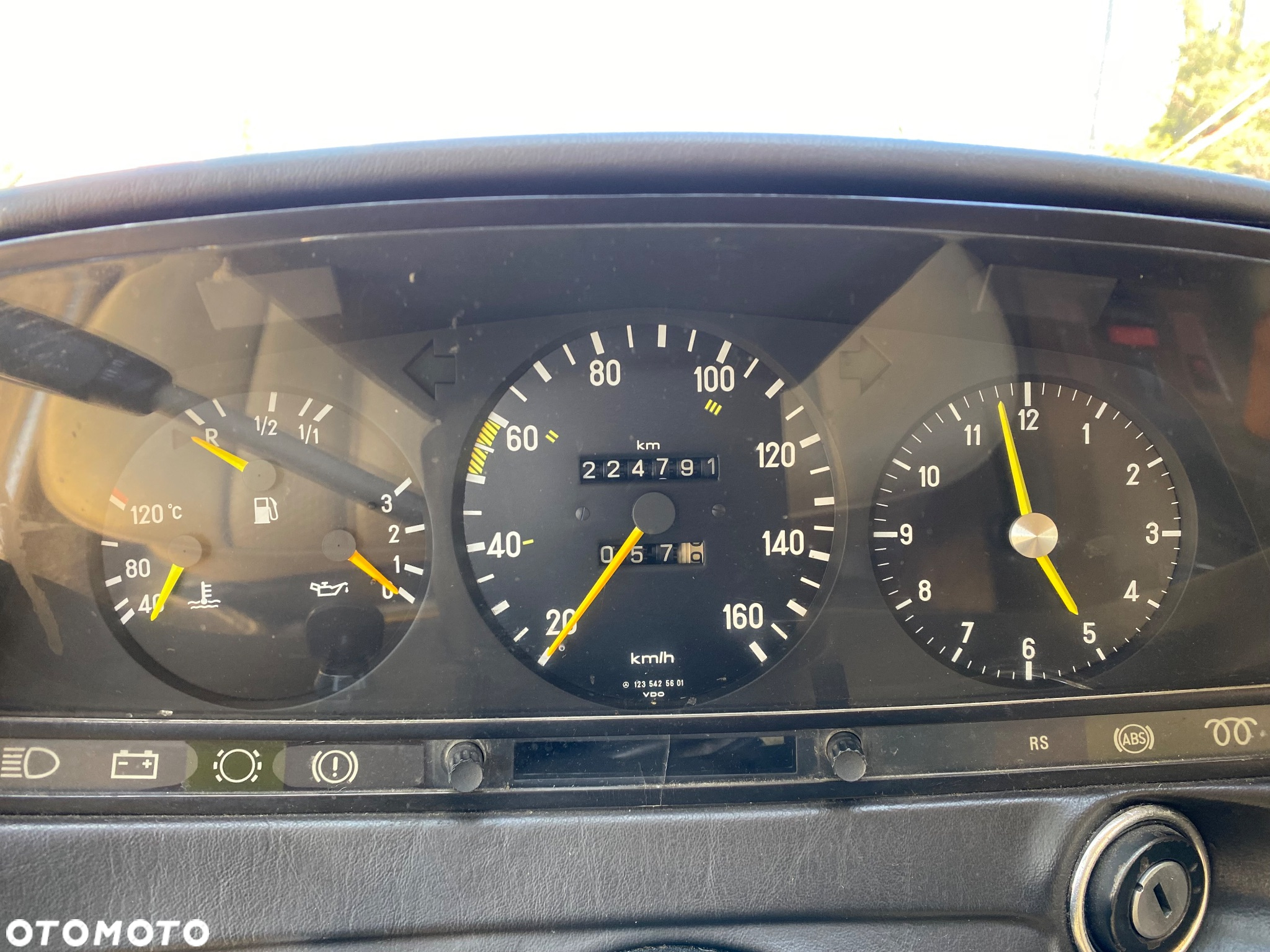 Mercedes-Benz W123 - 10