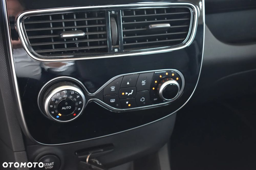 Renault Clio 0.9 TCe Alize EU6 - 24