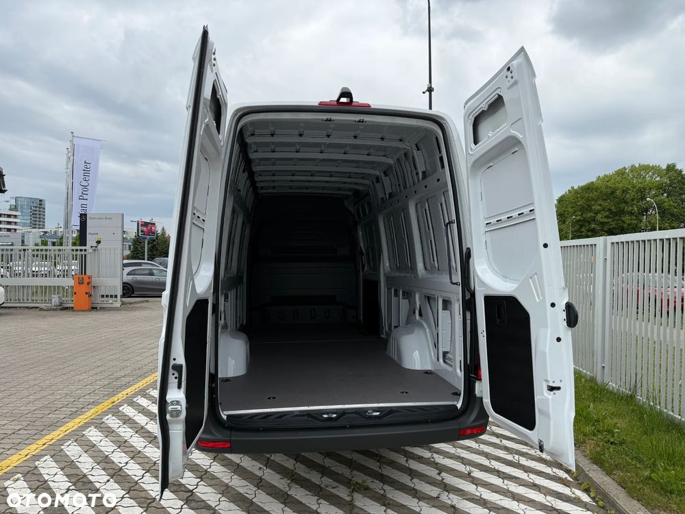 Mercedes-Benz Sprinter 317 CDI Furgon - 4