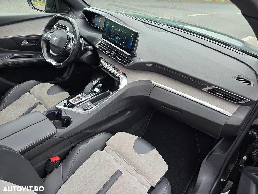 Peugeot 3008 PHEV EAT8 4X4 GT Pack - 8