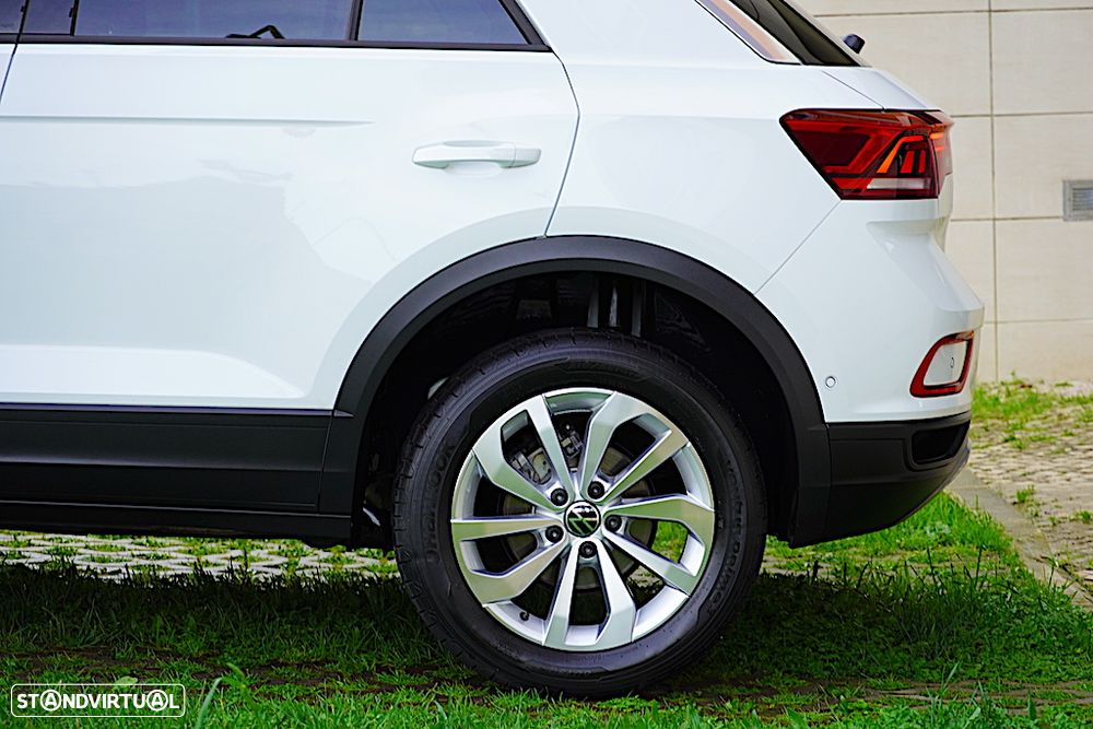 VW T-Roc 1.5 TSI Urban DSG - 5