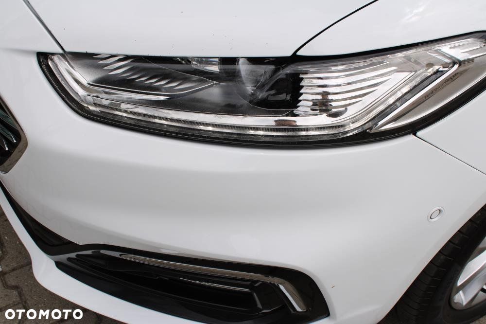Ford Mondeo - 25