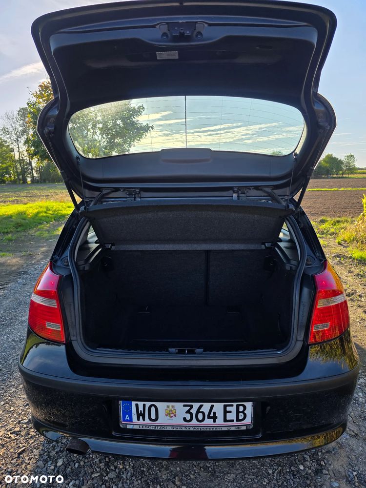 BMW Seria 1 116i - 34