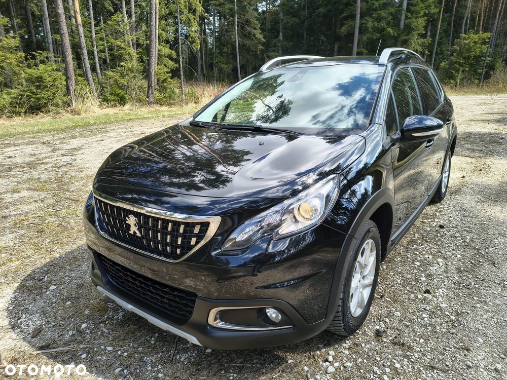 Peugeot 2008 BlueHDi 100 Allure - 1