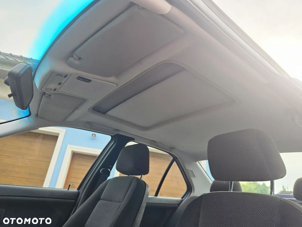 BMW Seria 3 - 26