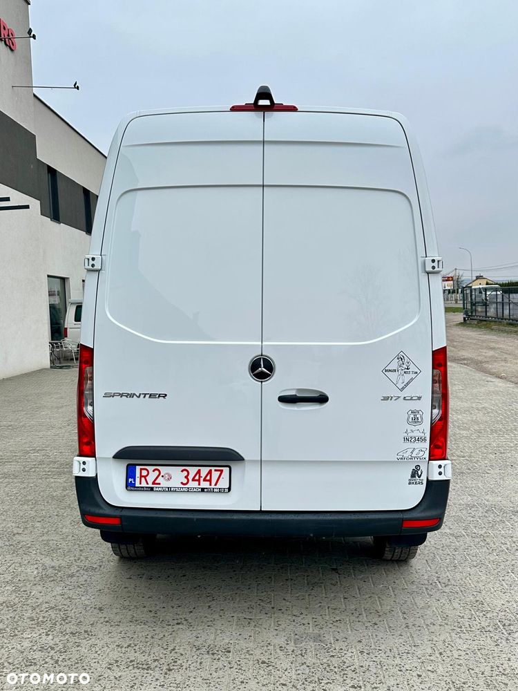 Mercedes-Benz SPRINTER 317 CDI - 8