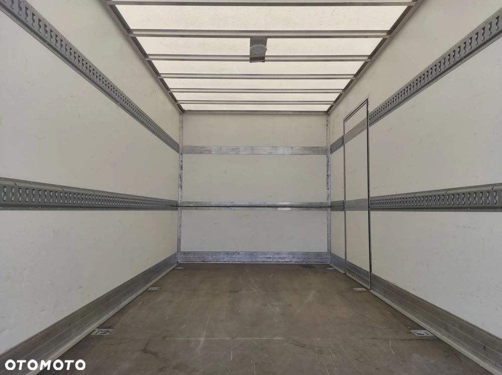 Iveco DAILY 35S16 - 9