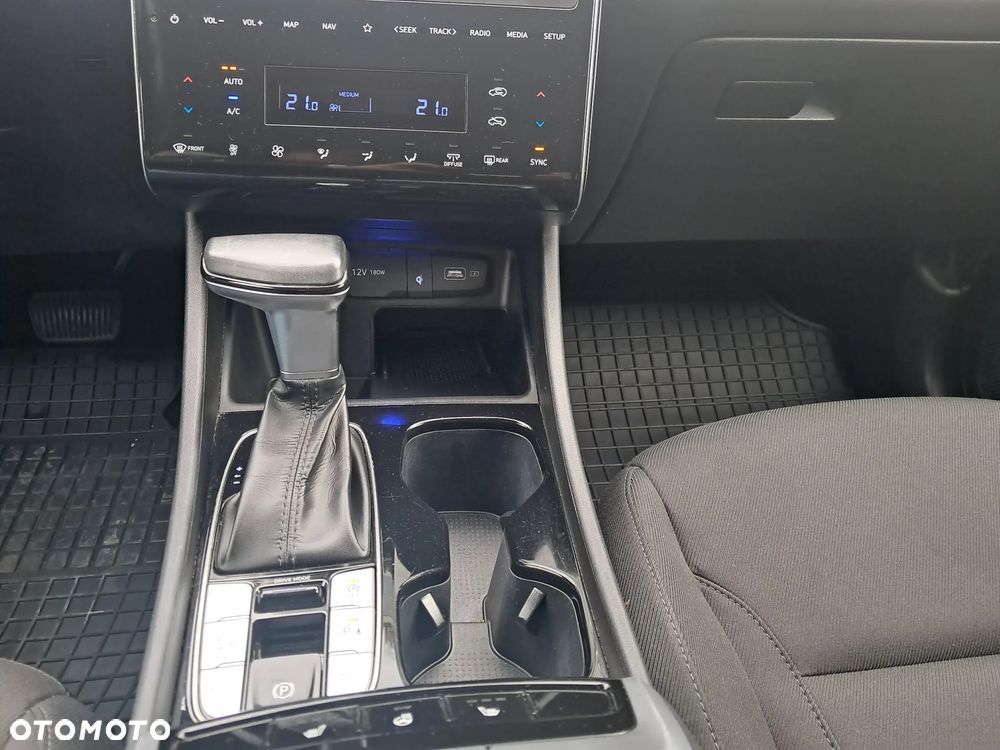 Hyundai Tucson 1.6 T-GDi 48V Executive 2WD DCT - 11