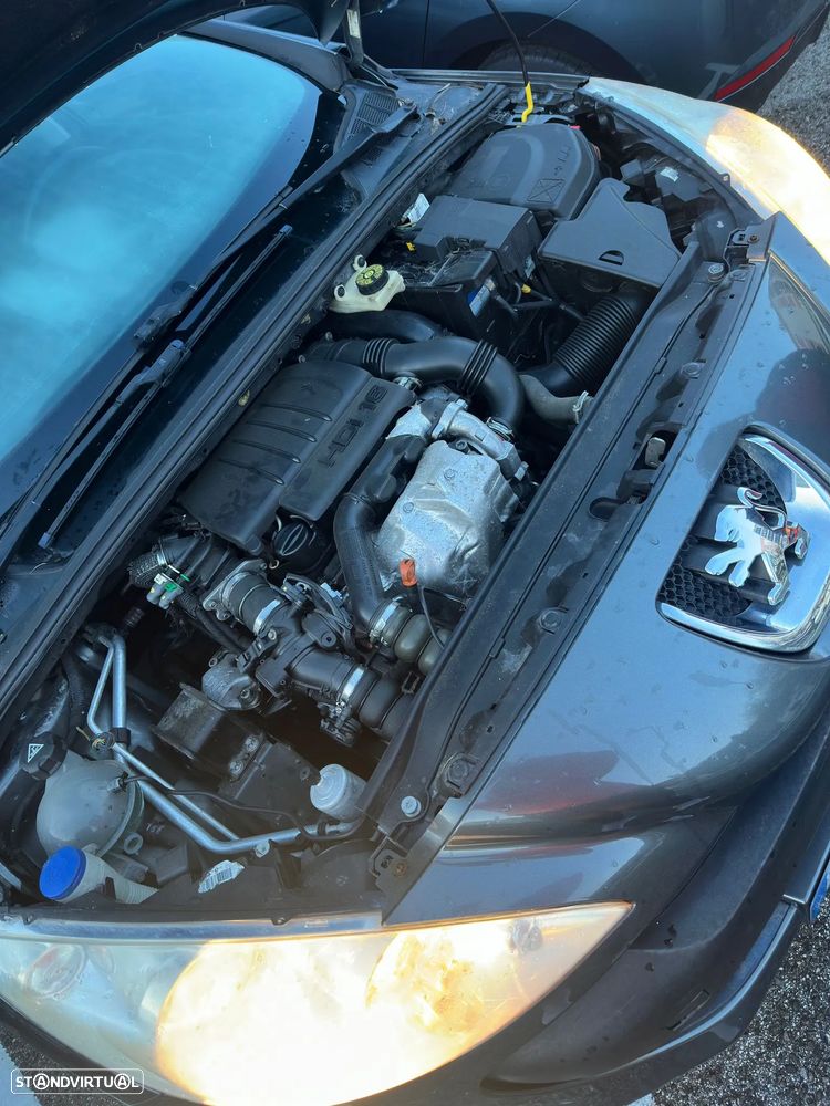 Peugeot 308 SW 1.6 HDi Premium - 12