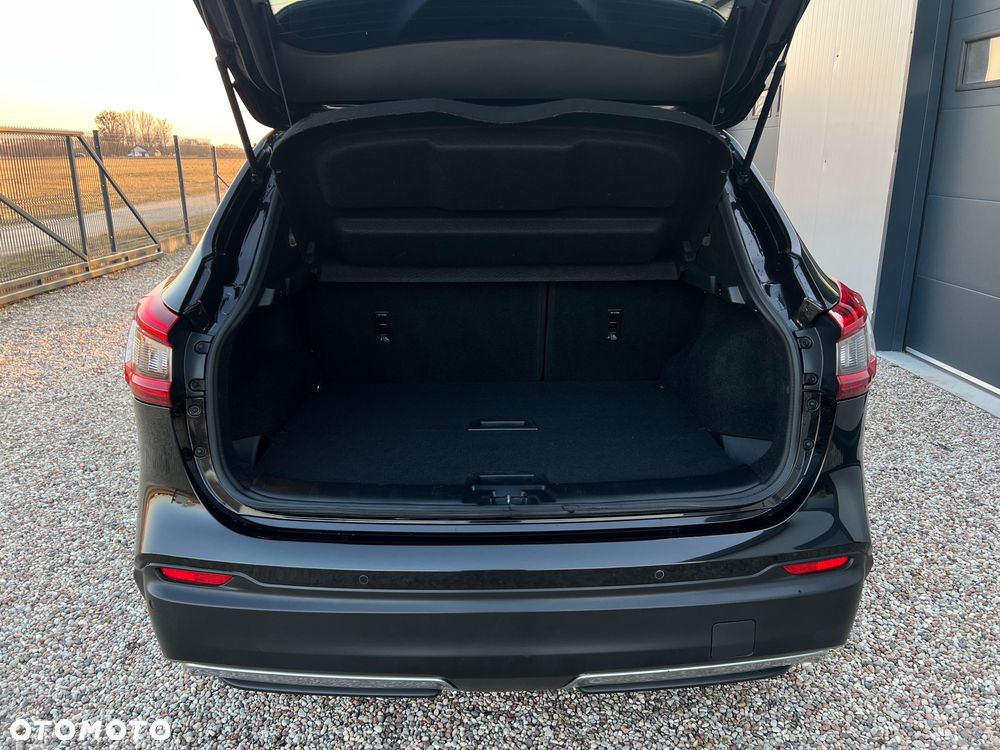 Nissan Qashqai 1.2 DIG-T Tekna - 12