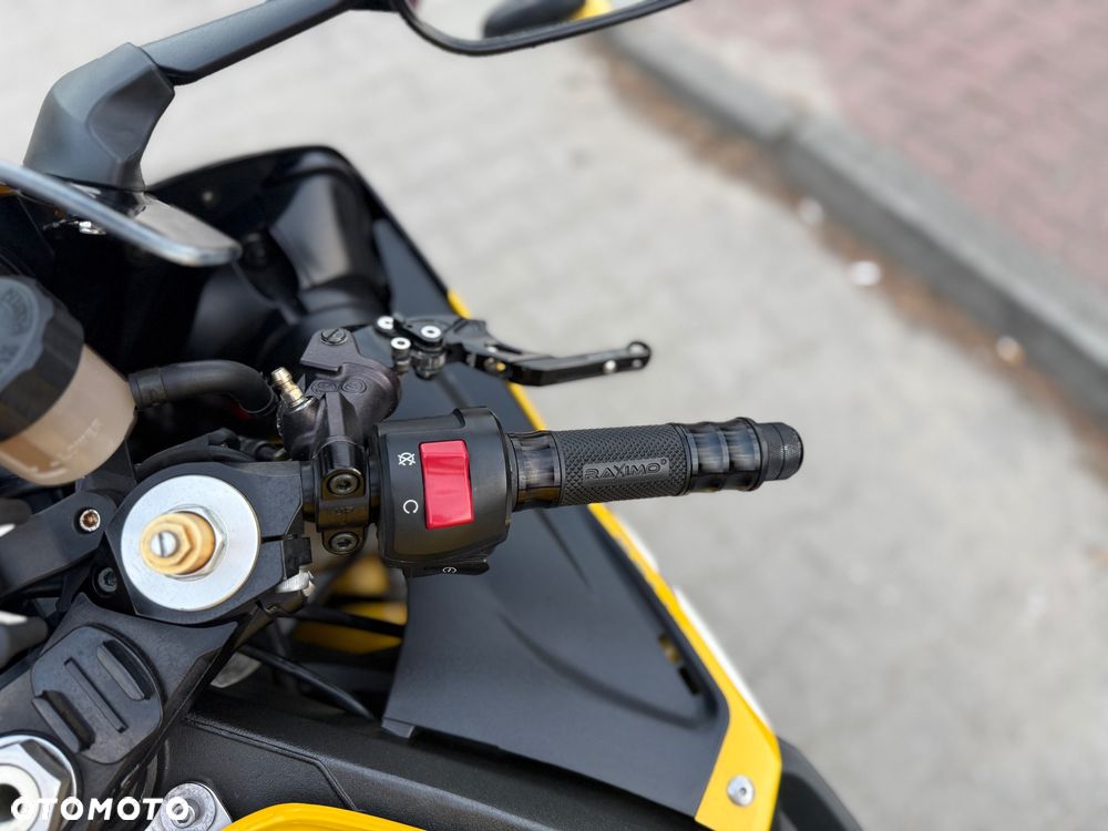 Yamaha R6 - 26