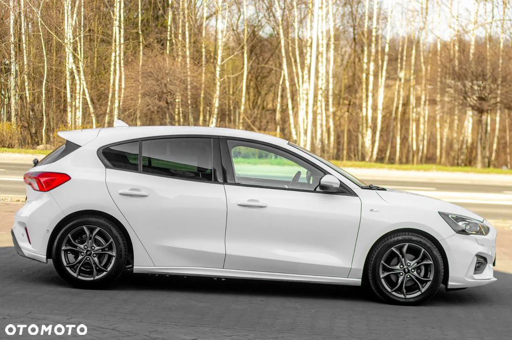 Ford Focus - 4