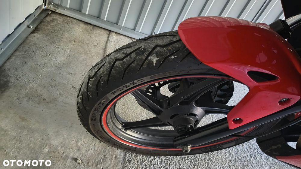 Honda CBR - 13