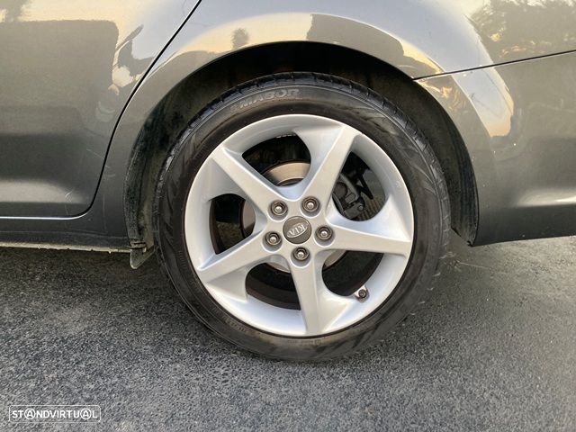 Kia Ceed SW 1.6 CRDi TX Sport - 10