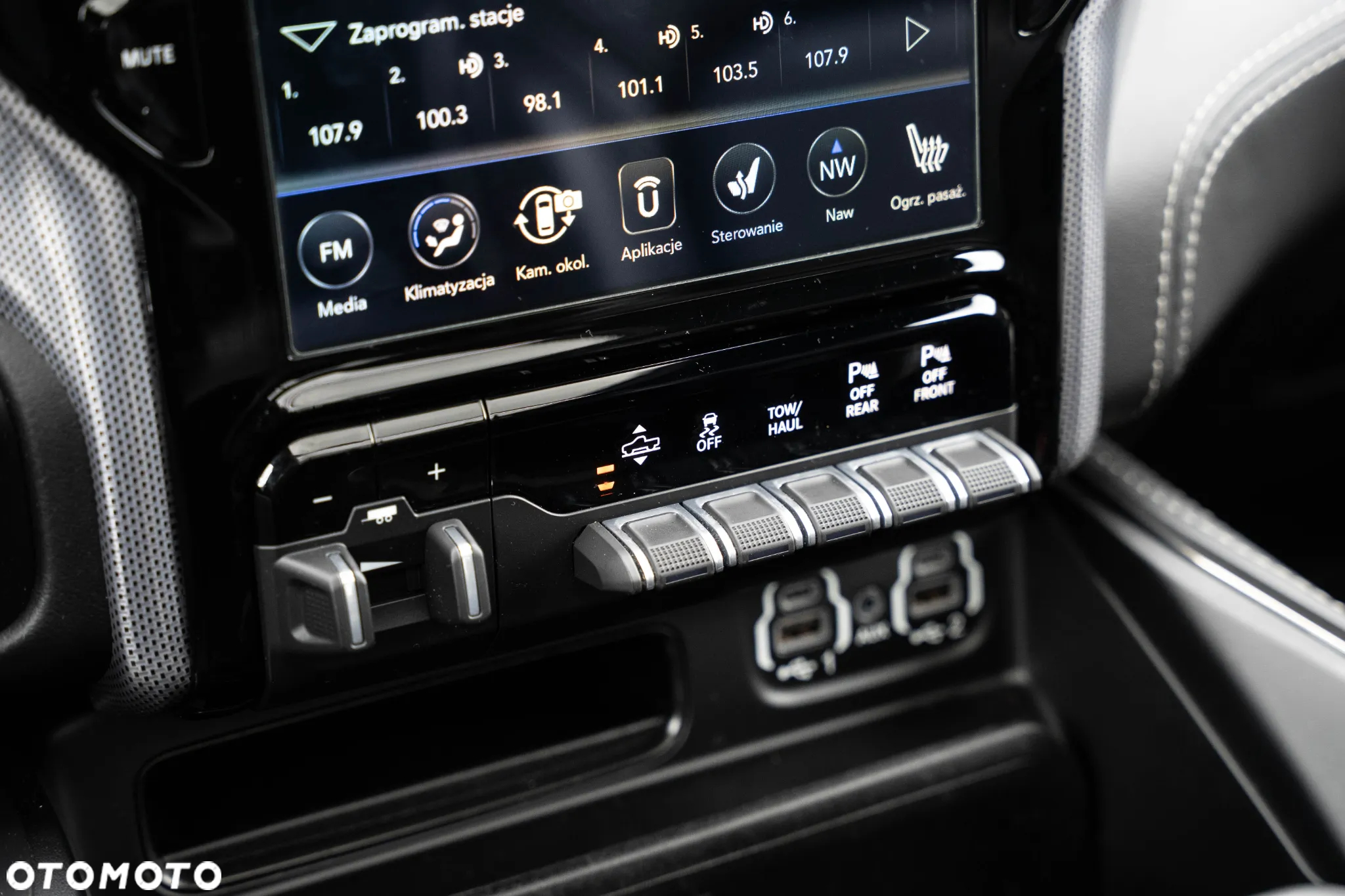 RAM 1500 Crew Cab Limited - 30