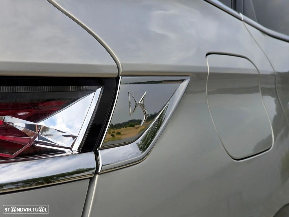 DS DS7 Crossback E-Tense Bastille+ EAT8 - 16