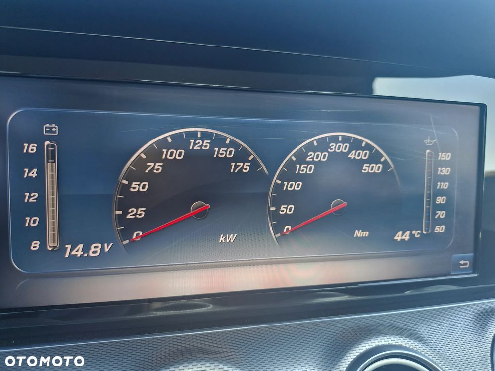 Mercedes-Benz Klasa E 220 d 4-Matic 9G-TRONIC - 6
