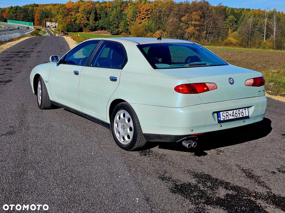 Alfa Romeo 166 - 4
