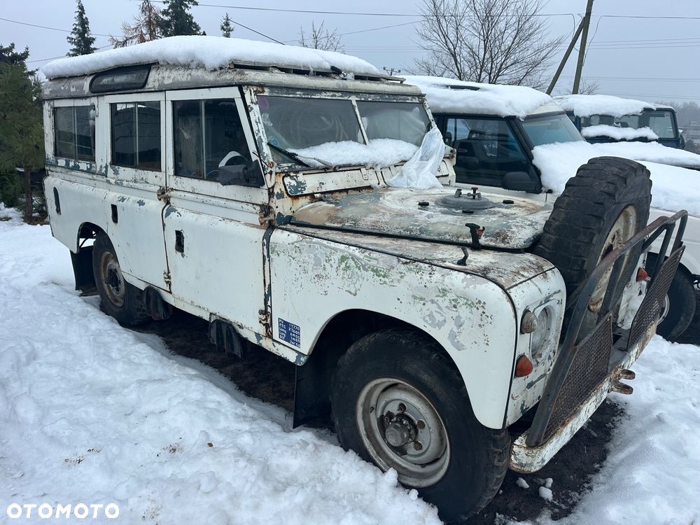 Land Rover Defender - 22