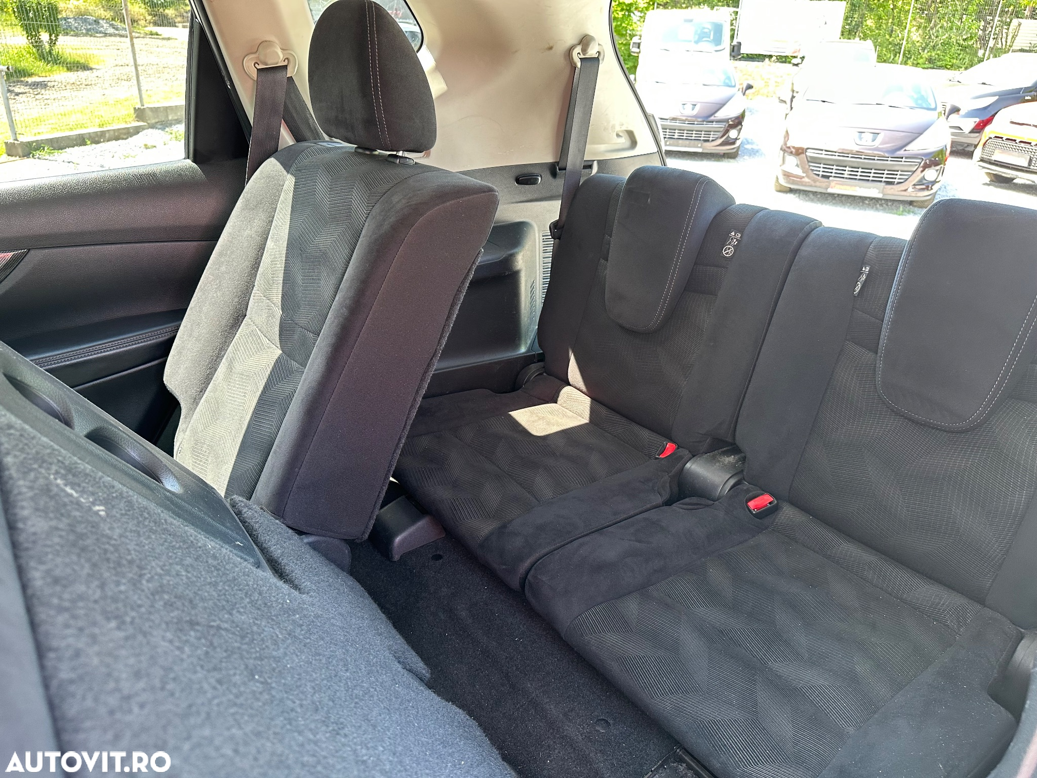 Nissan X-Trail 1.6 dCi Tekna - 8