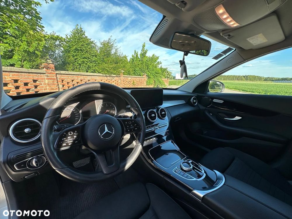 Mercedes-Benz Klasa C 220 d 4MATIC 9G-TRONIC - 13