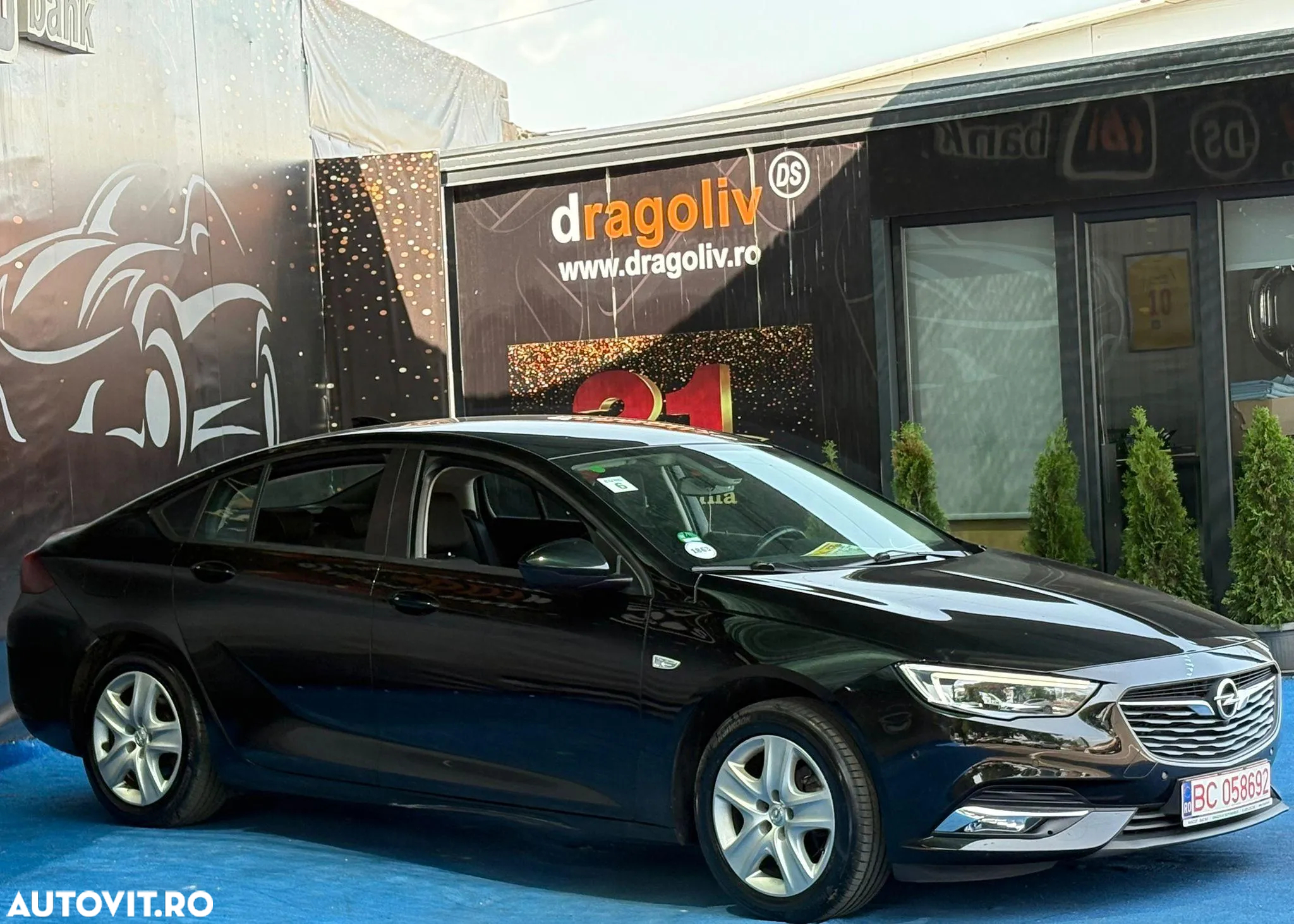 Opel Insignia - 2