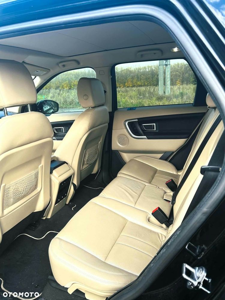 Land Rover Discovery Sport - 7