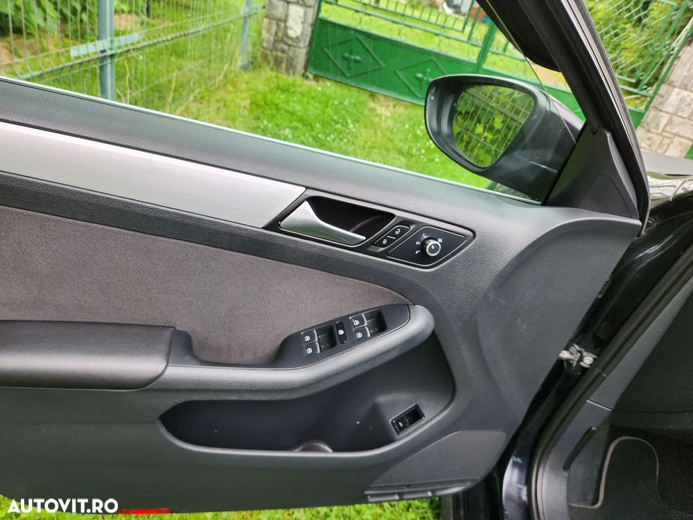 Volkswagen Jetta 1.4 TSI DSG Highline - 10