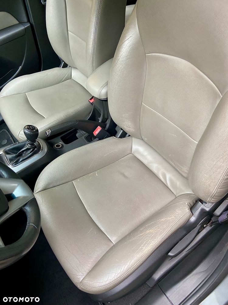 Chevrolet Cruze 1.7 D LT+ Premium - 11