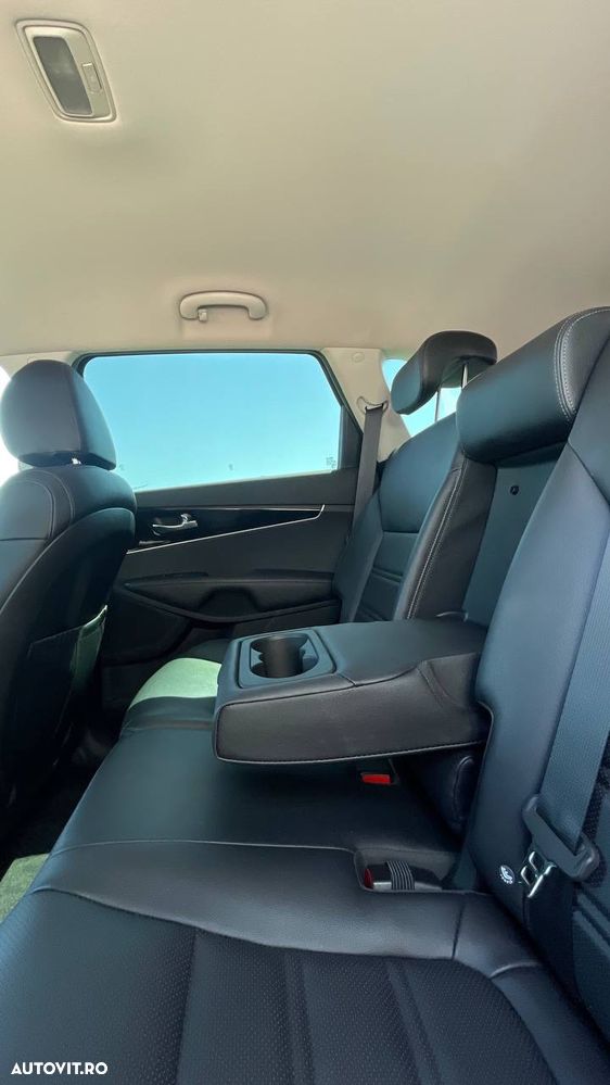 Kia Sorento 2.0 DSL 6AT 4x4 Cosmo - 16