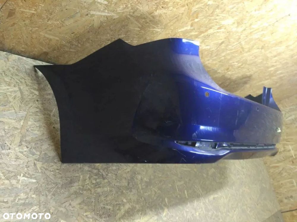 TOYOTA AVENSIS T27 LIFT Ii 2015- sedan zderzak tył - 2