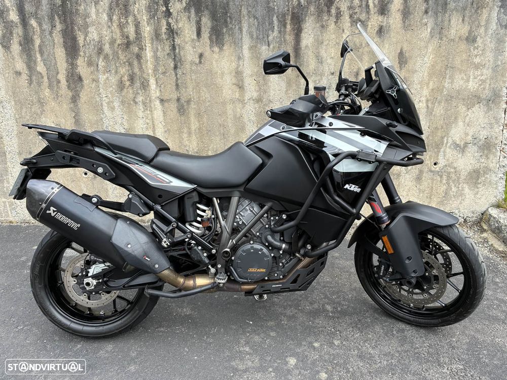 KTM 1290 Super Adventure S - 1