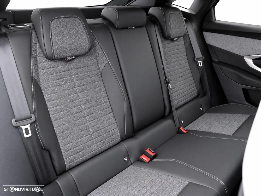 Peugeot E-3008 73 kWh Allure - 10